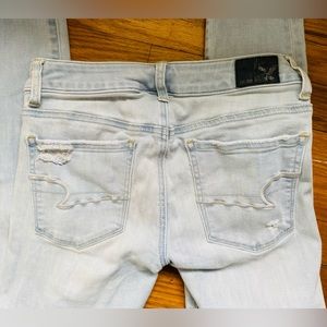 American Eagle X-Long Women’s Size 2 Super Stretch